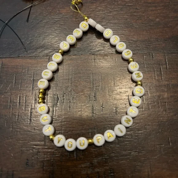 Friendship bracelets for Taylor Swift Eras Tour: 10 pack - Picture 4 of 16